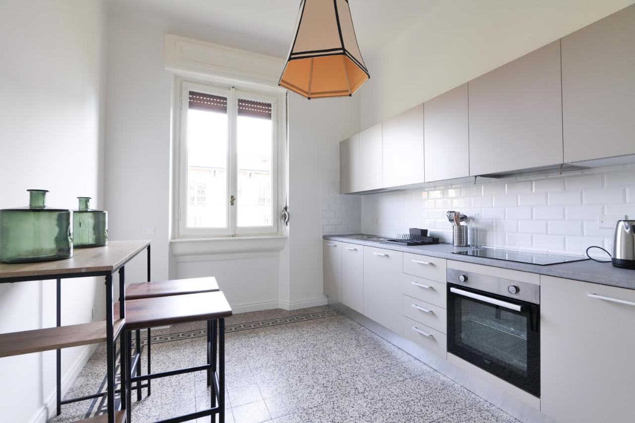 Adelaide Elegant Apartments Milan Bagian luar foto