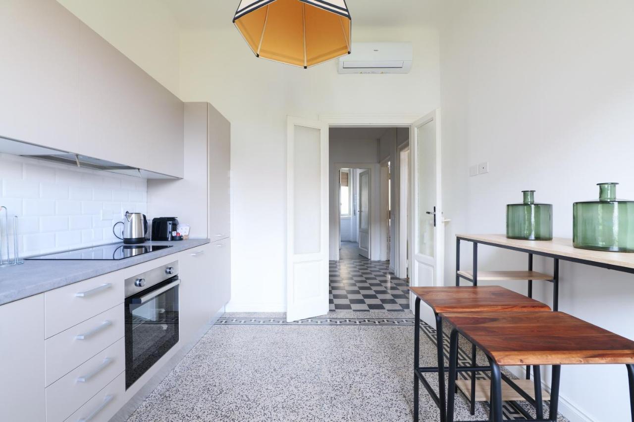 Adelaide Elegant Apartments Milan Bagian luar foto
