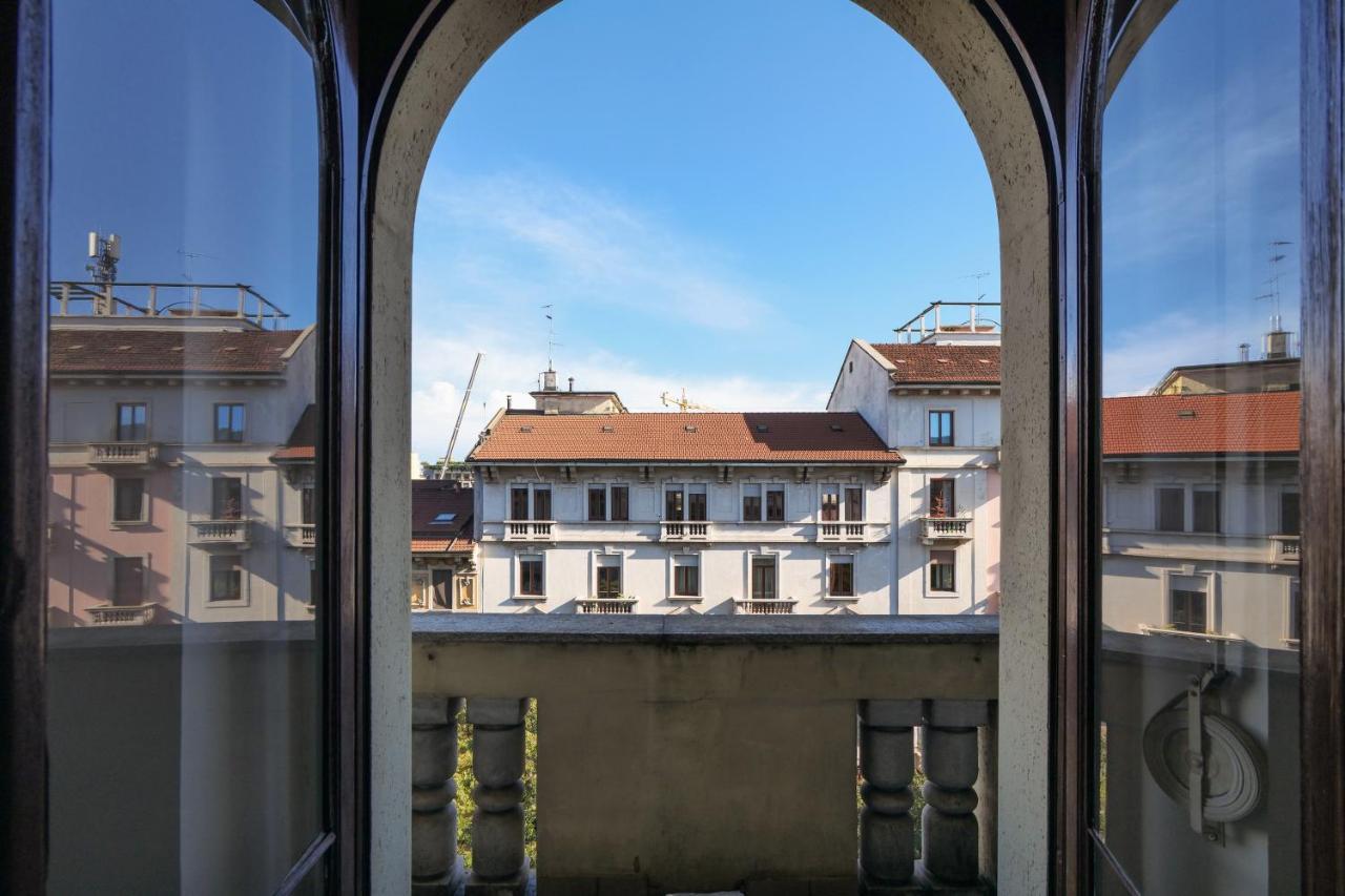 Adelaide Elegant Apartments Milan Bagian luar foto
