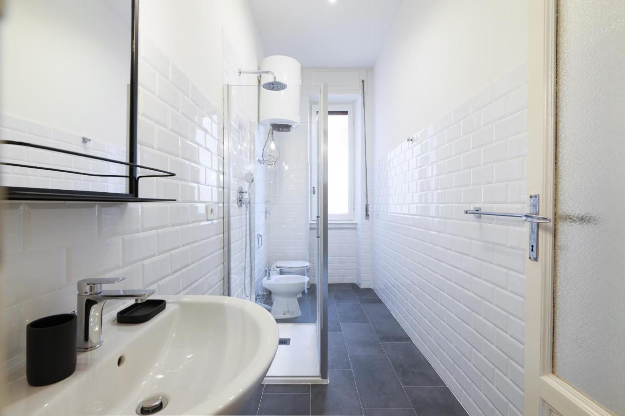 Adelaide Elegant Apartments Milan Bagian luar foto