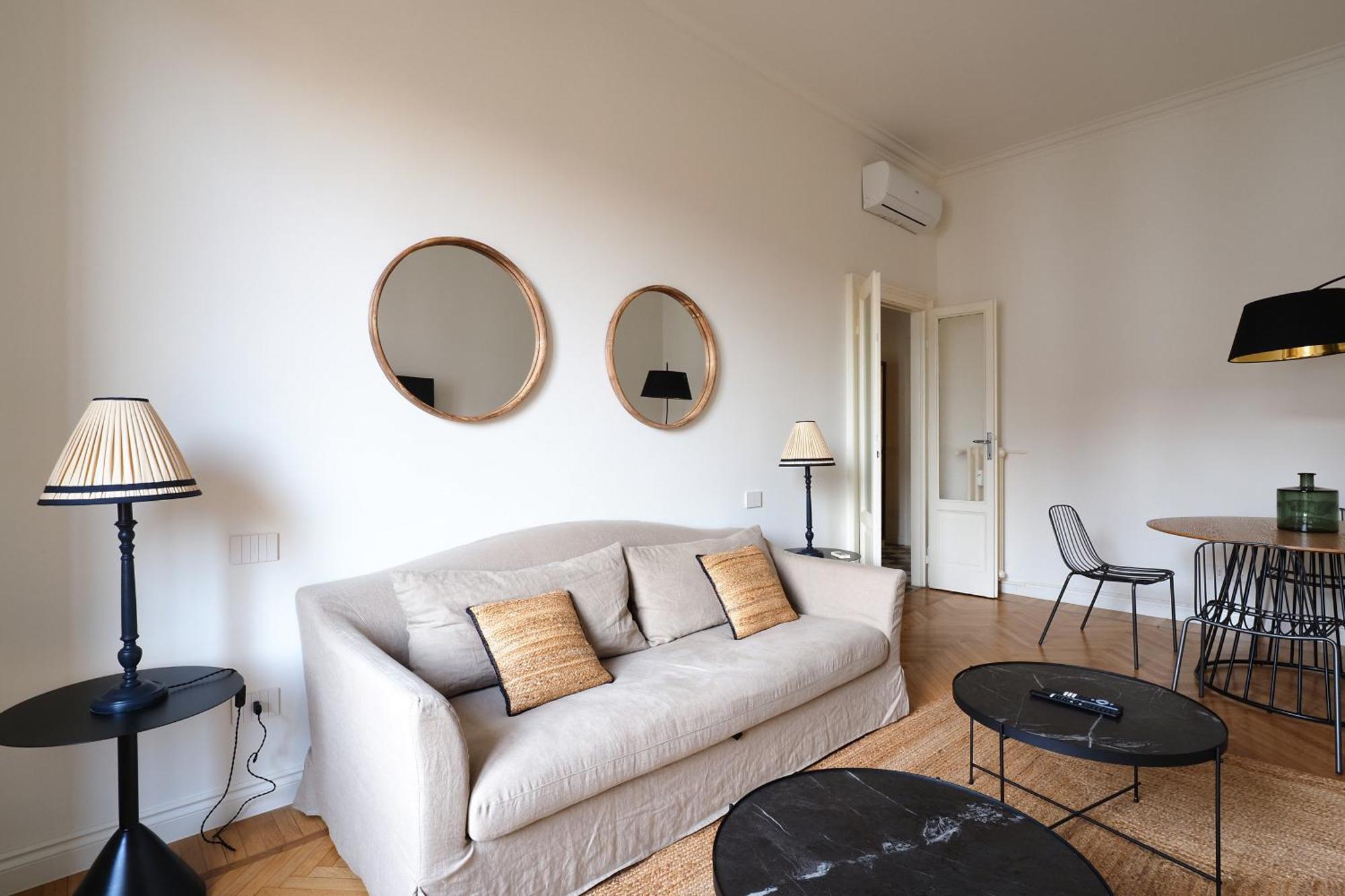 Adelaide Elegant Apartments Milan Bagian luar foto