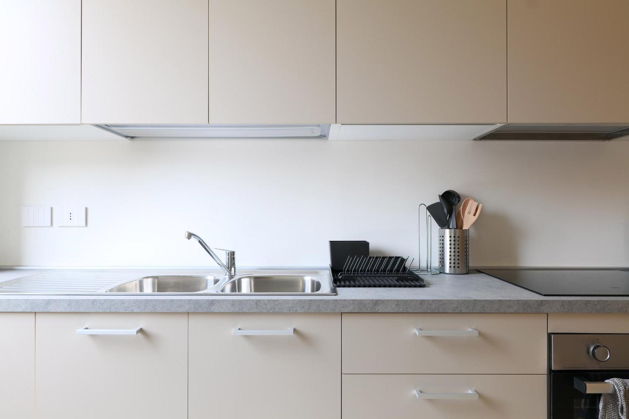 Adelaide Elegant Apartments Milan Bagian luar foto