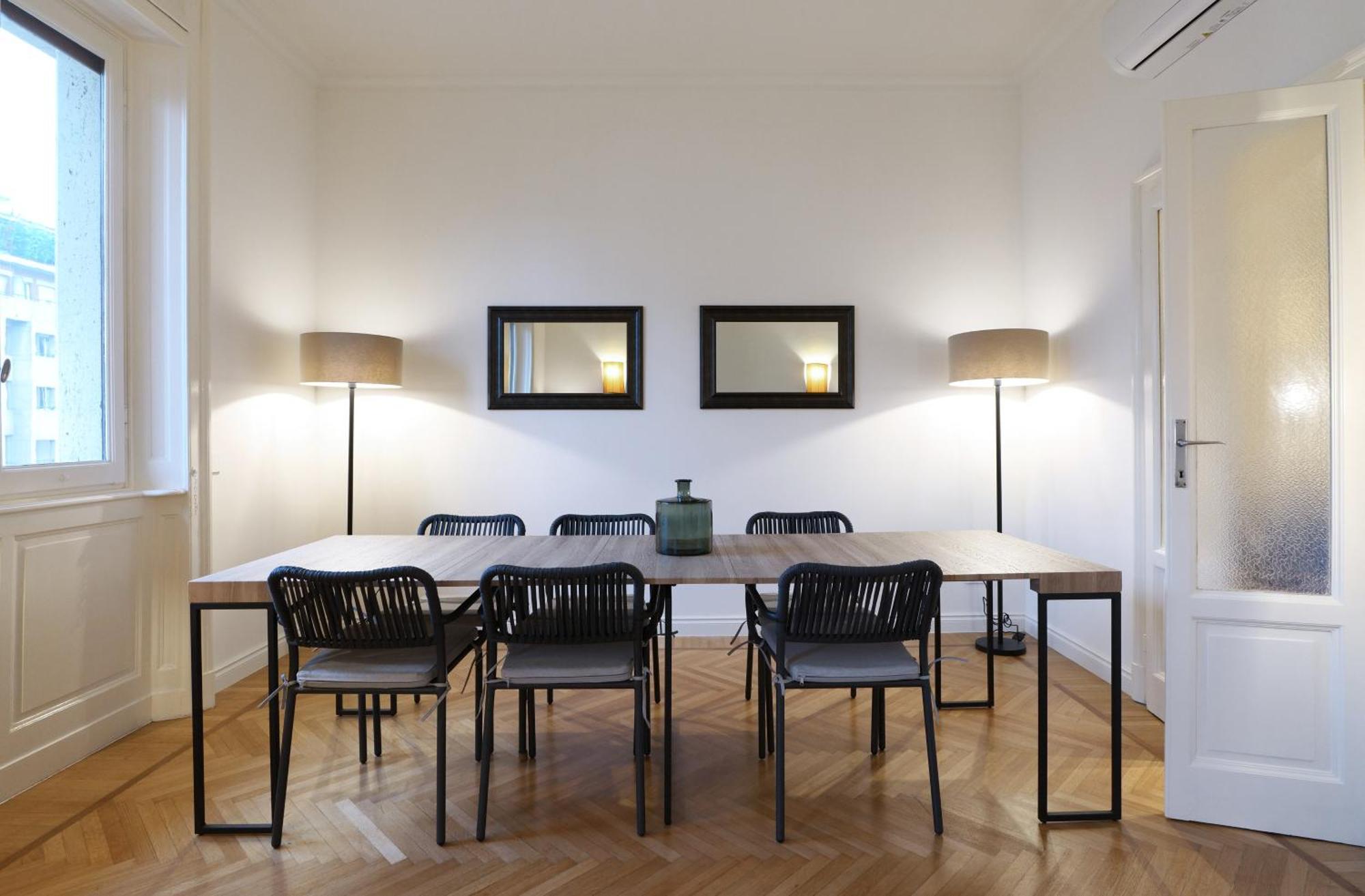 Adelaide Elegant Apartments Milan Bagian luar foto